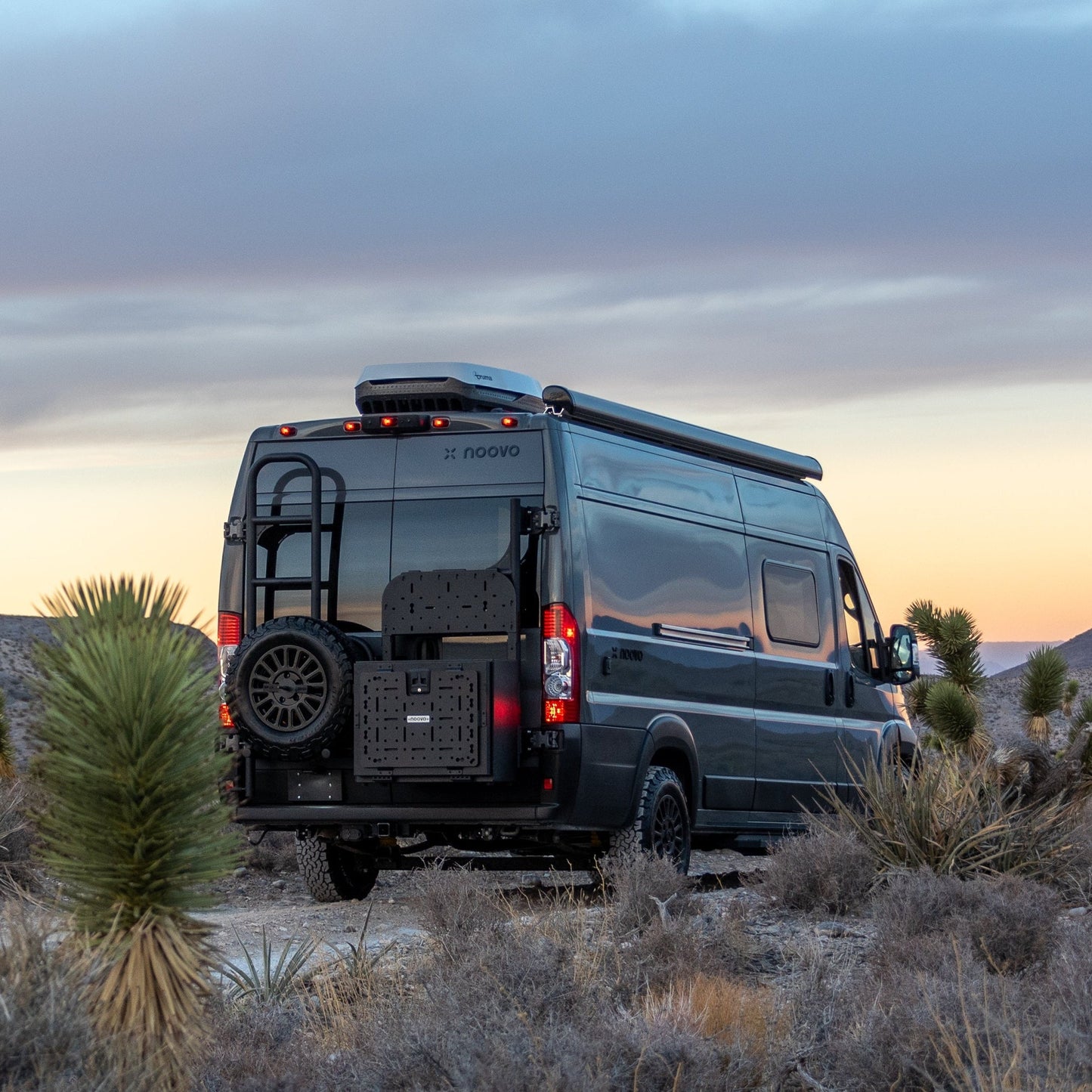 Rover Vans Gear Box Tactical Edition Black